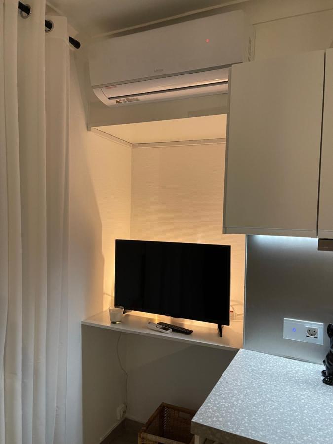 Cozy Studio On The Beach 昂蒂布 外观 照片