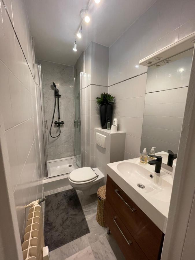 Cozy Studio On The Beach 昂蒂布 外观 照片