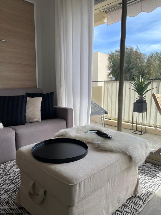 Cozy Studio On The Beach 昂蒂布 外观 照片